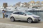 Opel Astra GTC 2005 года